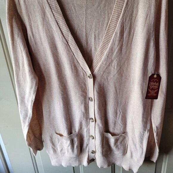 NWT's Faded Glory Tan Lightweight Cardigan Sweater Size Large 12-14 - Picture 2 of 4